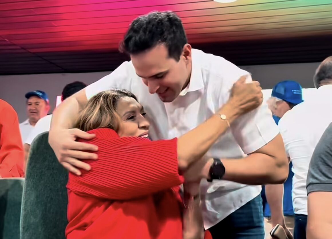 Lucas vai à posse de Cida, faz gesto ao PT e defende continuidade