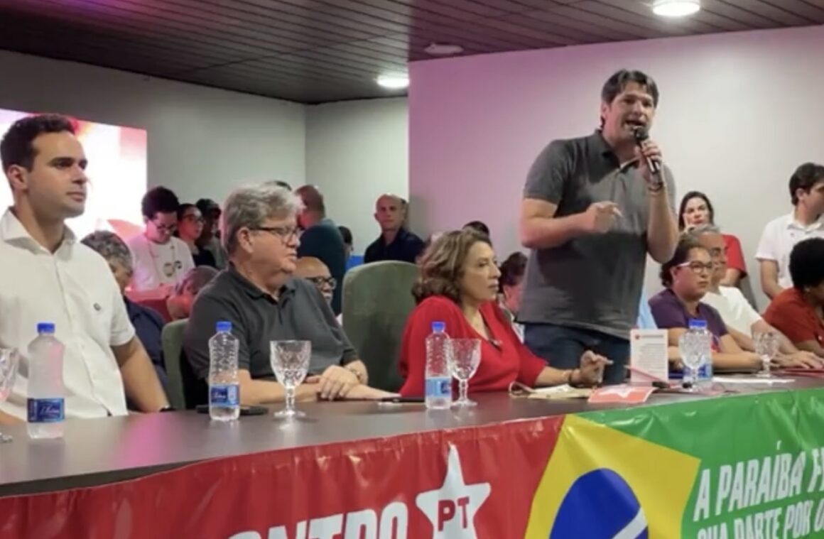 Leo Bezerra e o gesto de lealdade para com o governador João Azevêdo