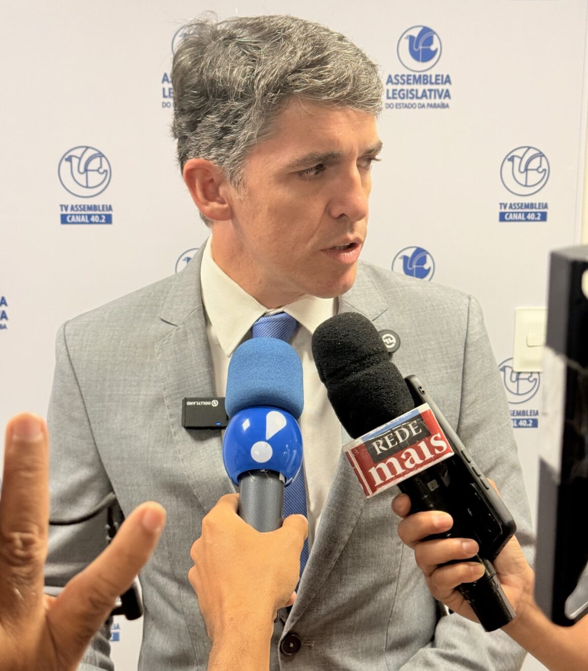 Tovar ainda não bota fé que Cícero esteja mesmo nas oposições