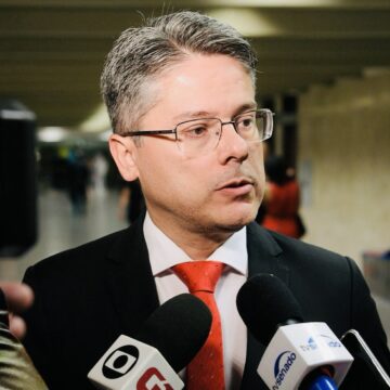 Alessandro Vieira será o relator da PEC da Blindagem no Senado