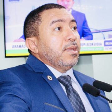 Alexandre do Sindicato deixa a base e Bruno perde um dos principais defensores