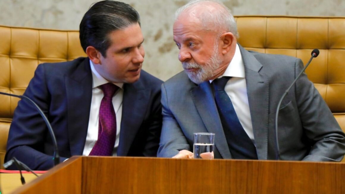 Lula recebe Hugo Motta e Alcolumbre; na pauta, projeto de isenção do IR