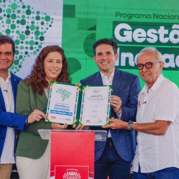 Cícero prioriza combate ao câncer e cede imóvel que PMJP recebeu da União ao Napoleão Laureano