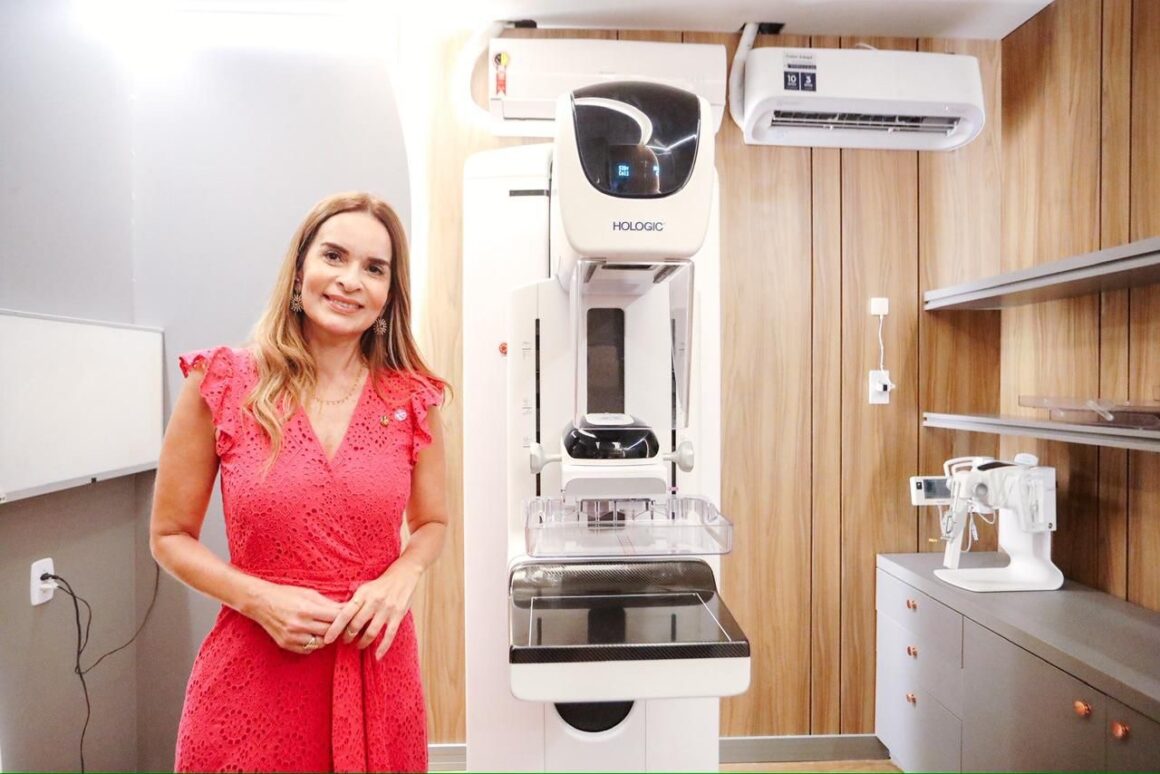 Com emendas de Daniella Ribeiro, Hospital Laureano recebe mamógrafo mais moderno da PB