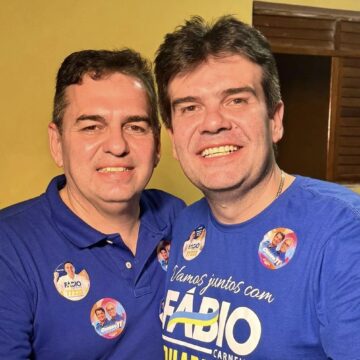 Cicero não deveria surpreender ao exonerar aliados de João, mas precisa mudar discurso