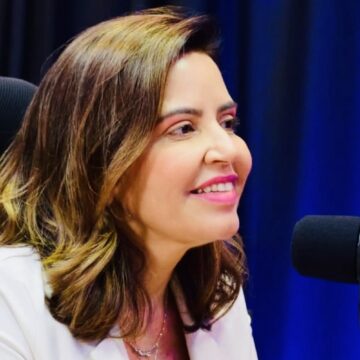 Pollyanna coloca nome na mesa para vice, mas pelo PT, e Cida freia