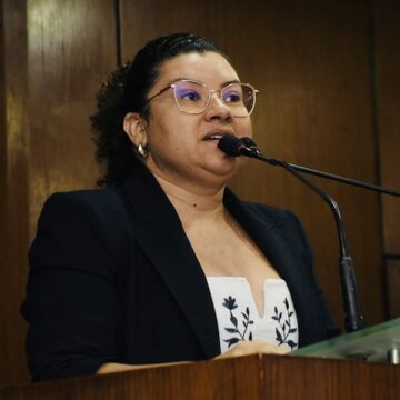 Vereadora Jailma Carvalho decide seguir o PSB e passa a ser oposição a Cícero