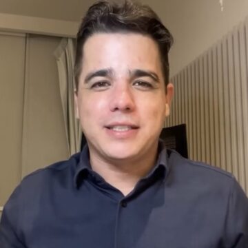 Eduardo Brito se licencia e Dudu Soares assume mandato na ALPB