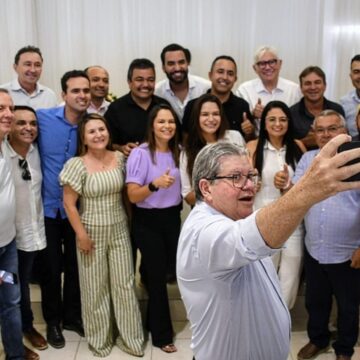 Em agenda política, 15 prefeitos do Curimataú declaram apoio a João para o Senado