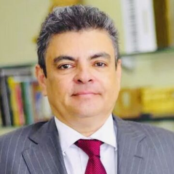 Ronaldinho na filiação de Cícero ao MDB pode ser sinal para 2026