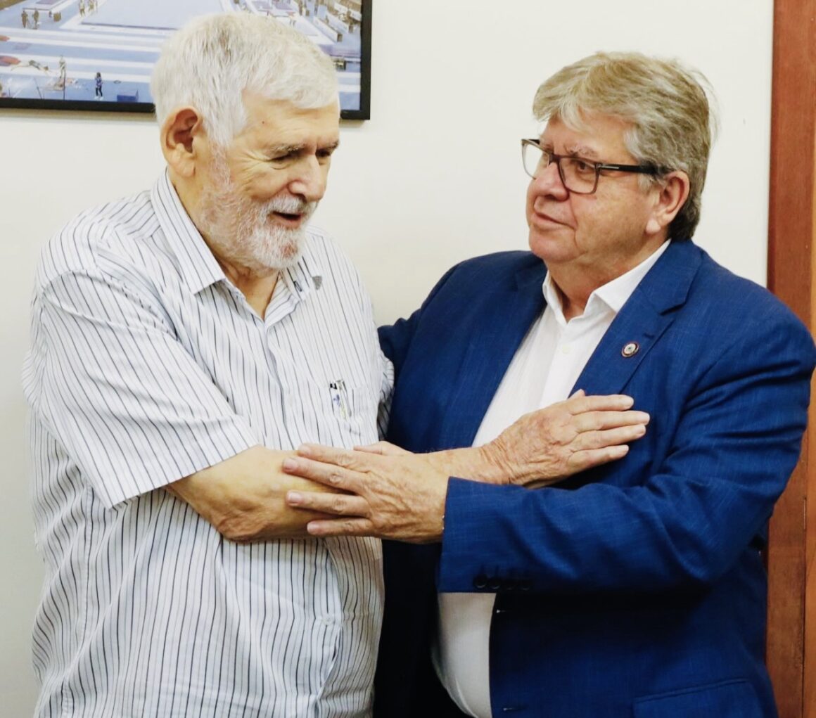 João Azevêdo e o deputado Luiz Couto colocam 2026 na mesa