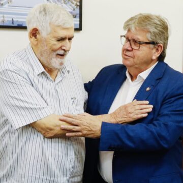 João Azevêdo e o deputado Luiz Couto colocam 2026 na mesa