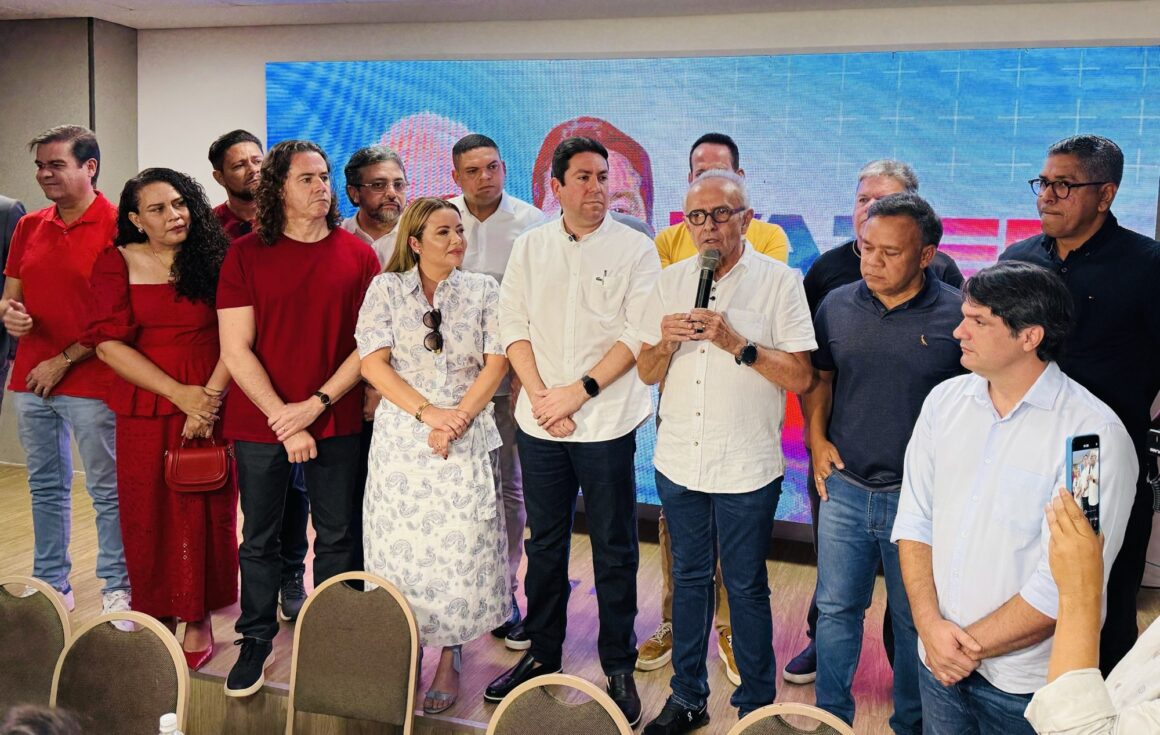 Felipe entrega cargos, abre dissidência no Republicanos e não crava Senado