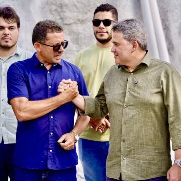 Prefeito de Pilõezinhos, do MDB, anuncia apoio a Efraim Filho para o Governo