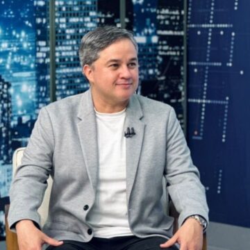 Efraim conta com a direita para estar em um eventual 2º turno, mas precisa uni-la de fato