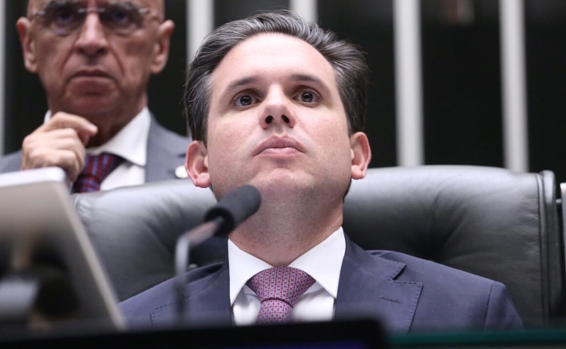 Hospital de Trauma do Sertão recebe emenda de R$ 19,9 mi para equipamentos