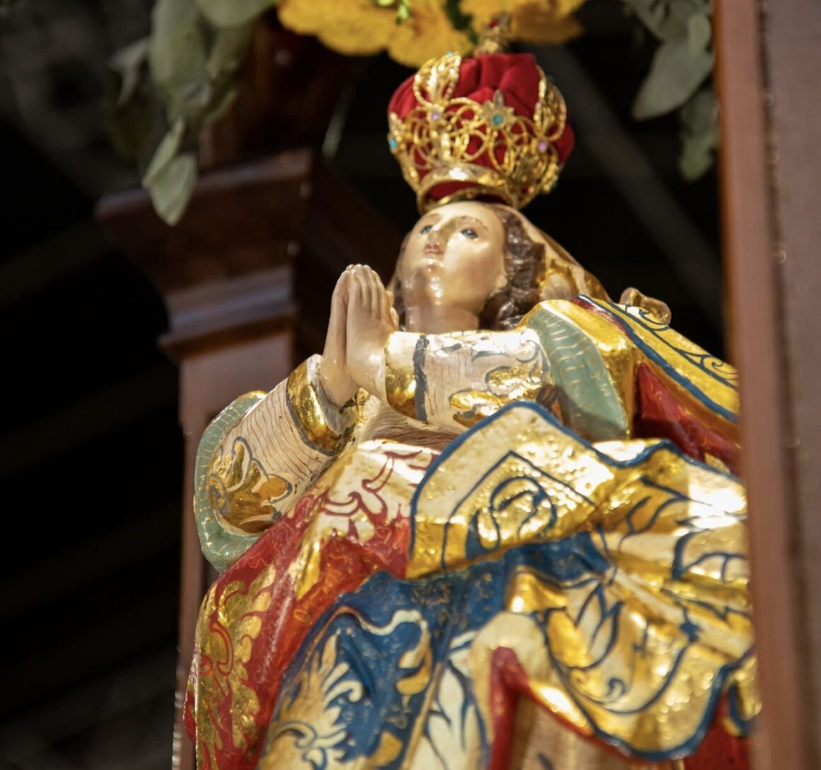 Prefeitura de Campina afirma que missa não aconteceu “às escuras”