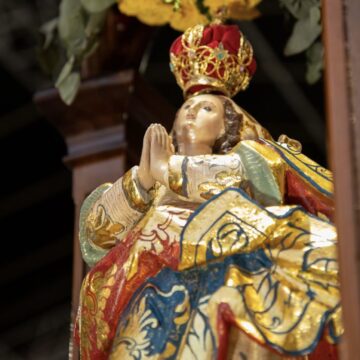 Prefeitura de Campina afirma que missa não aconteceu “às escuras”