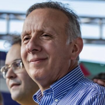 Aguinaldo diz que trabalha por apoio de Ruy Carneiro a Lucas