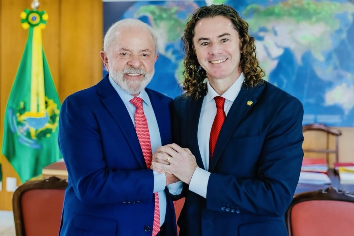 Veneziano diz ter recebido de Lula garantia de apoio incondicional