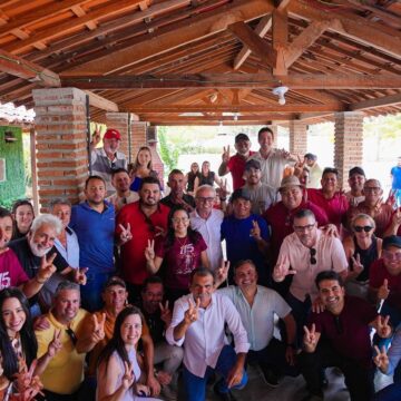Em São Sebastião do Umbuzeiro, Cícero recebe apoio de lideranças de mais 4 municípios do Cariri