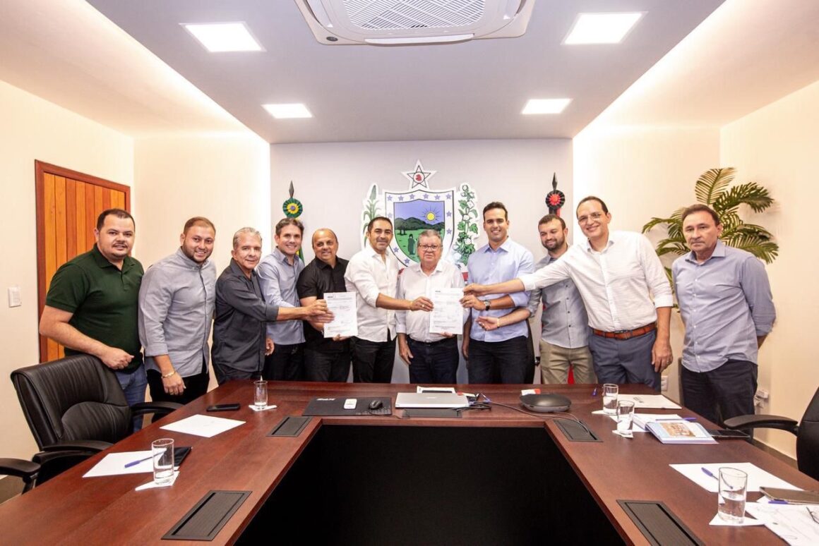 Hugo Motta anuncia R$ 8 mi para construção da primeira unidade de Oncologia da Serra do Teixeira