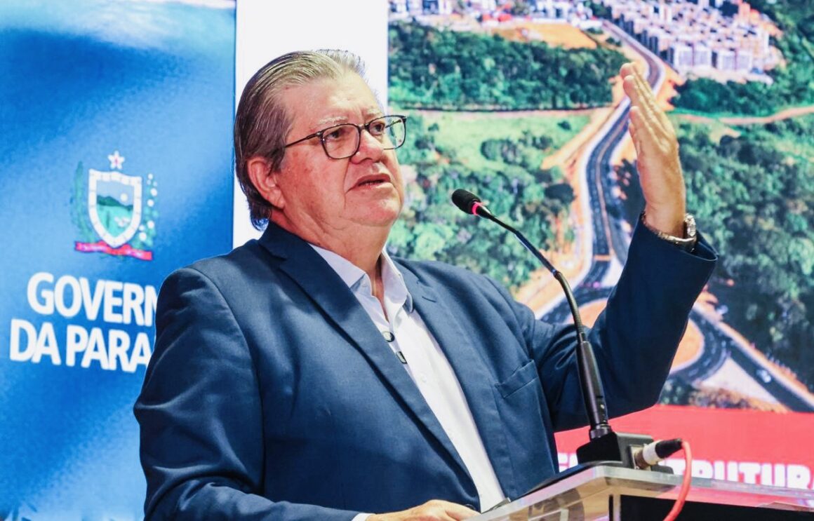 João Azevêdo lembra ajuda a Cícero e diz que eleições mostrarão quem está errado