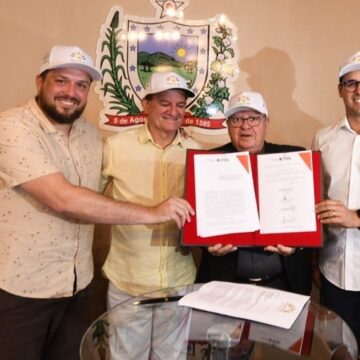 João Azevêdo garante R$ 2,5 mi para o Carnaval de João Pessoa