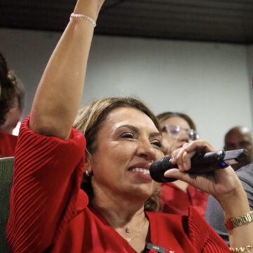 Lula manda chamar Cida Ramos para discutir situação da Paraíba