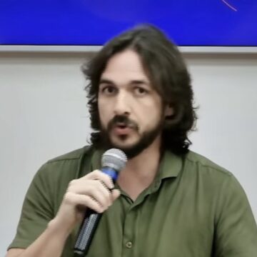 “Forasteiro”, que nada. Pedro garante que não há veto a Jhony