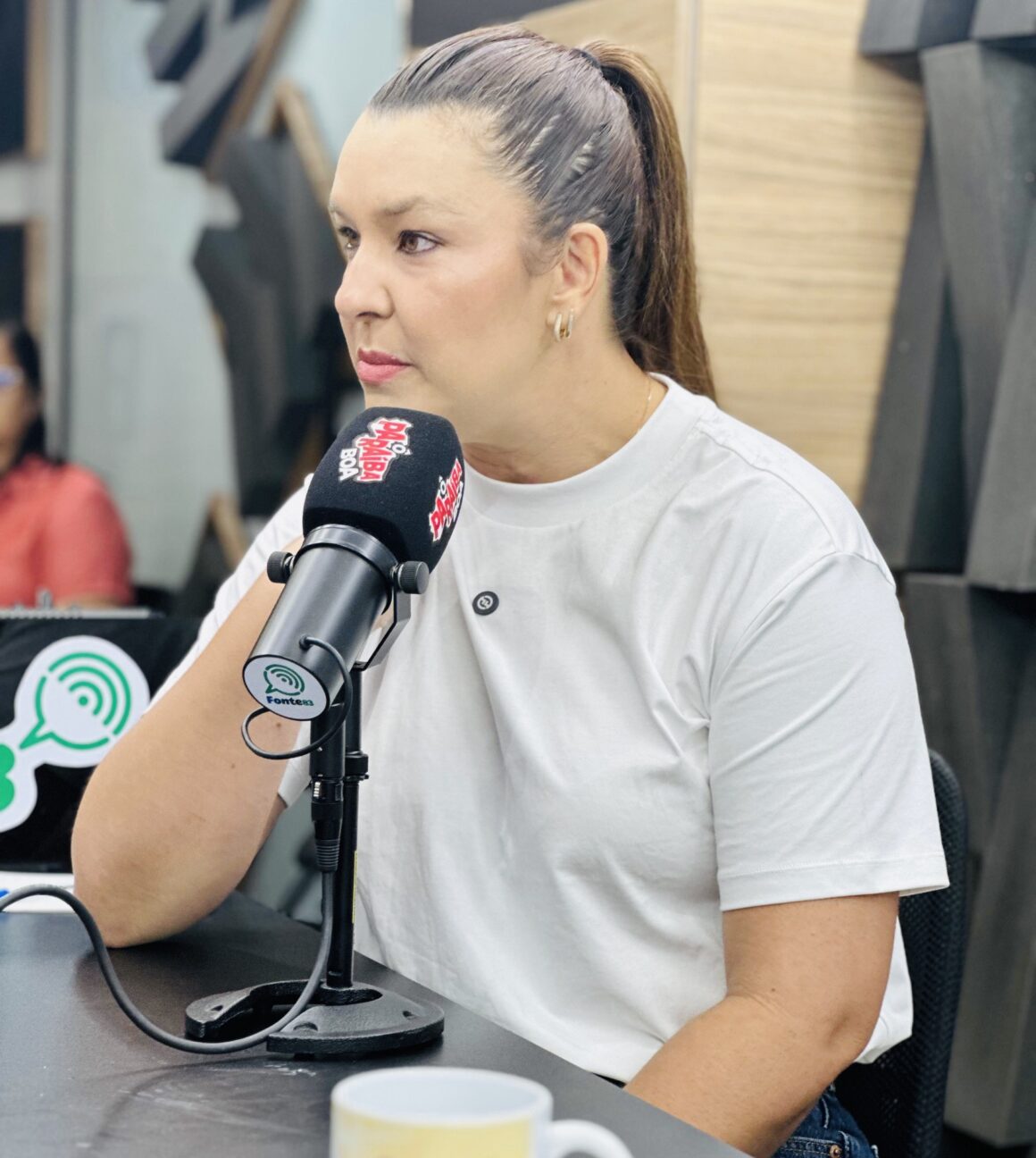 1181498d-942f-4d36-b7a6-7ae232d92bb9.jpg Pensando em um 2º turno, Camila diz que seria incoerência Efraim se aliar a Lucas