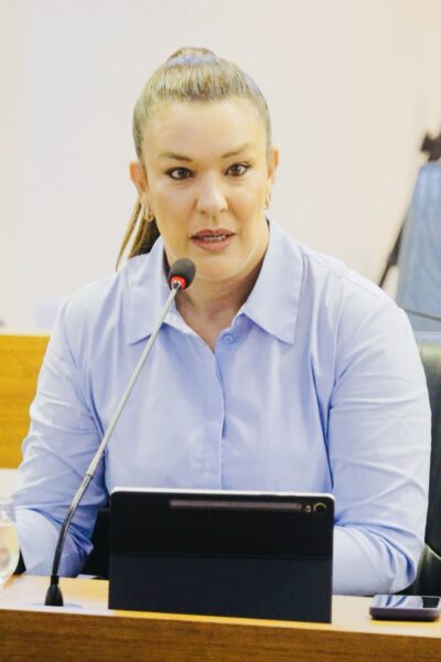 4ae2ad7b-ad38-4289-a12c-6dc793b2d844-1.jpg Camila Toscano é autora de 28 leis voltadas à defesa e cidadania da mulher paraibana