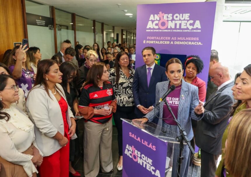 ‘Antes que Aconteça’: Câmara dos Deputados inaugura Sala Lilás