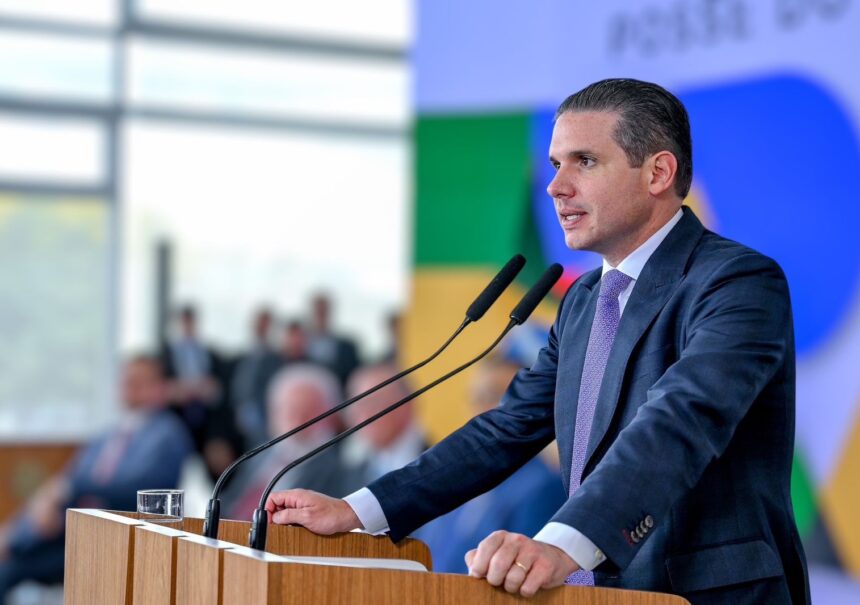 Senado aprova criação do IF do Sertão e Hugo Motta comemora