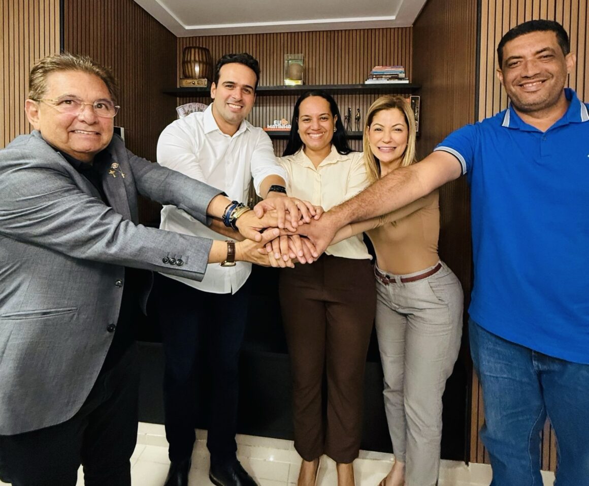 Prefeita de Capim declara apoio a Lucas e reforça alinhamento político no Vale do Mamanguape