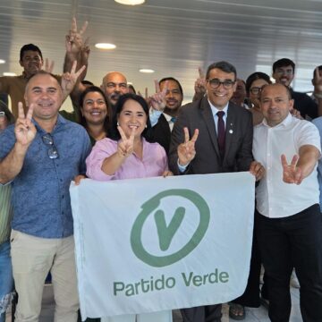 Deputado Chió oficializa filiação ao PV em busca da reeleição na ALPB