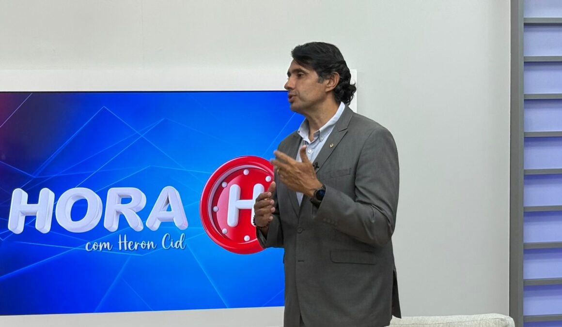 André Gadelha diz que candidatura ao Senado não será “nem esquerda, nem direita”