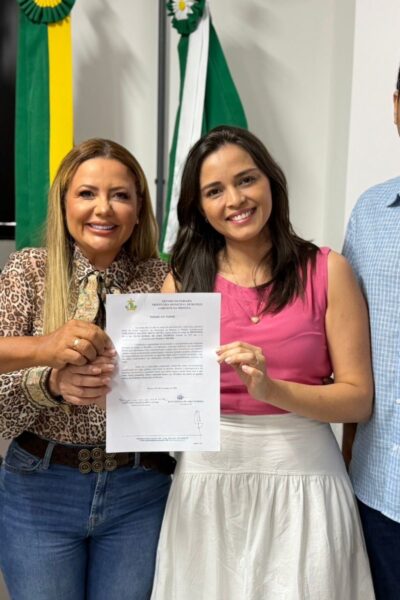 e5187f5a-8b82-4c90-a553-1db99d3941aa.jpg Prefeitura de Bayeux empossa mais professores aprovados no último concurso público