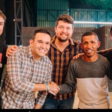 Jhony contabiliza perdas e precisa reposicionar sua pré-candidatura à Câmara