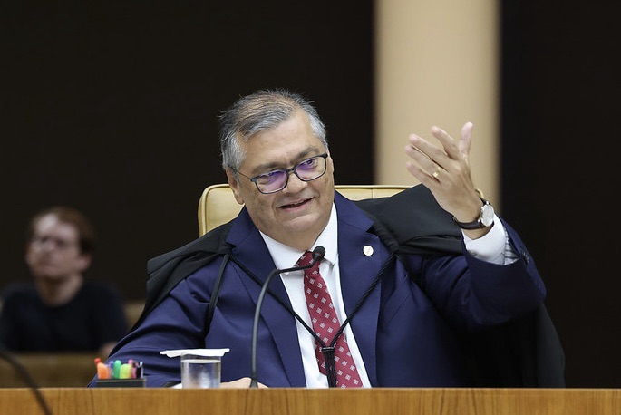 Flávio Dino sepulta aposentadoria como “punição” para magistrado