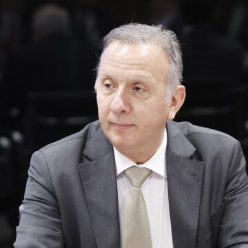 Aguinaldo vence queda de braço e leva federação União Progressista