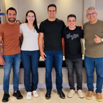 Cotada para vice, Rafaela Camaraense se reúne com Lucas Ribeiro