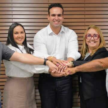 Filiada ao PL, prefeita de São José do Brejo do Cruz declara apoio à reeleição de Lucas Ribeiro