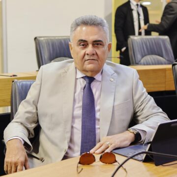 Márcio Roberto decide ficar no Republicanos; partido chega a 9 deputados estaduais