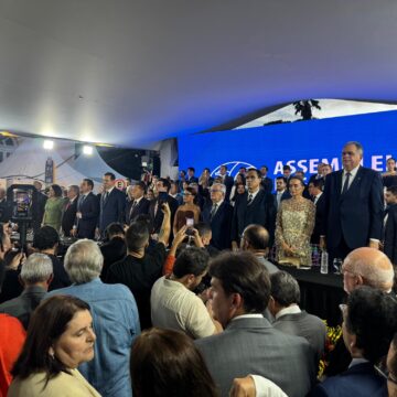 Lucas Ribeiro assume comando da Paraíba em posse prestigiada