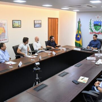 c53e0aaa-1581-4786-9971-1efa3574779b.jpg Governador anuncia patrocínio de R$ 2,5 milhões ao São João de Campina Grande