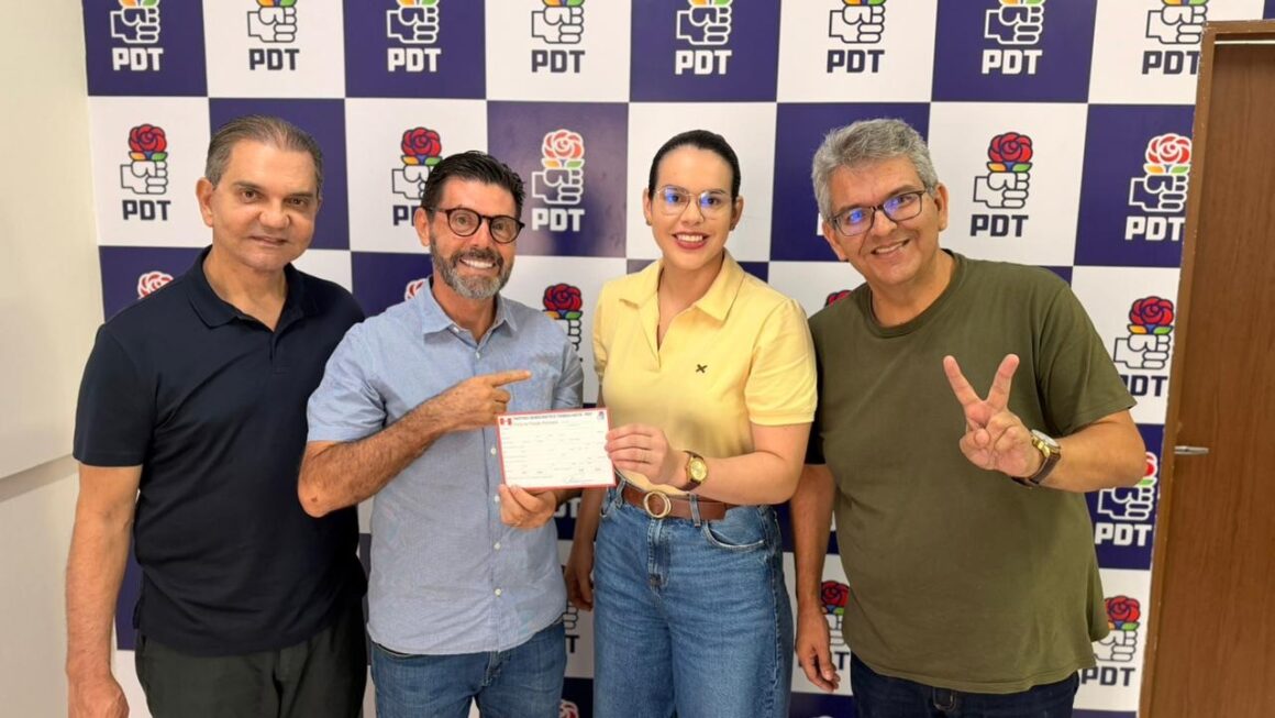 Filiação de Rafaela Camaraense ao PDT mantém partido na base governista
