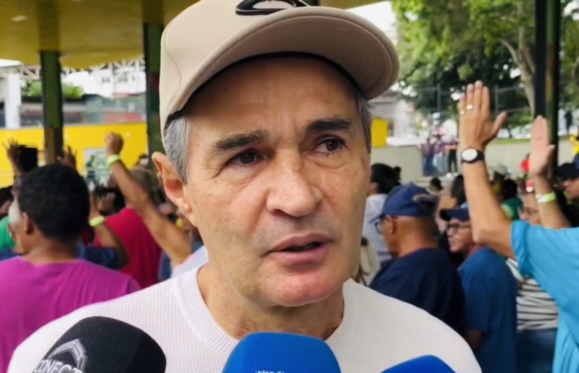 img_8749.jpg A vida de Romero é dizer que não quer ser vice de Cícero, mas há quem insista