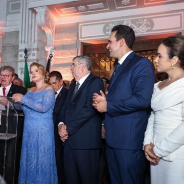 João Azevêdo agradece à população paraibana e destaca continuidade do Governo