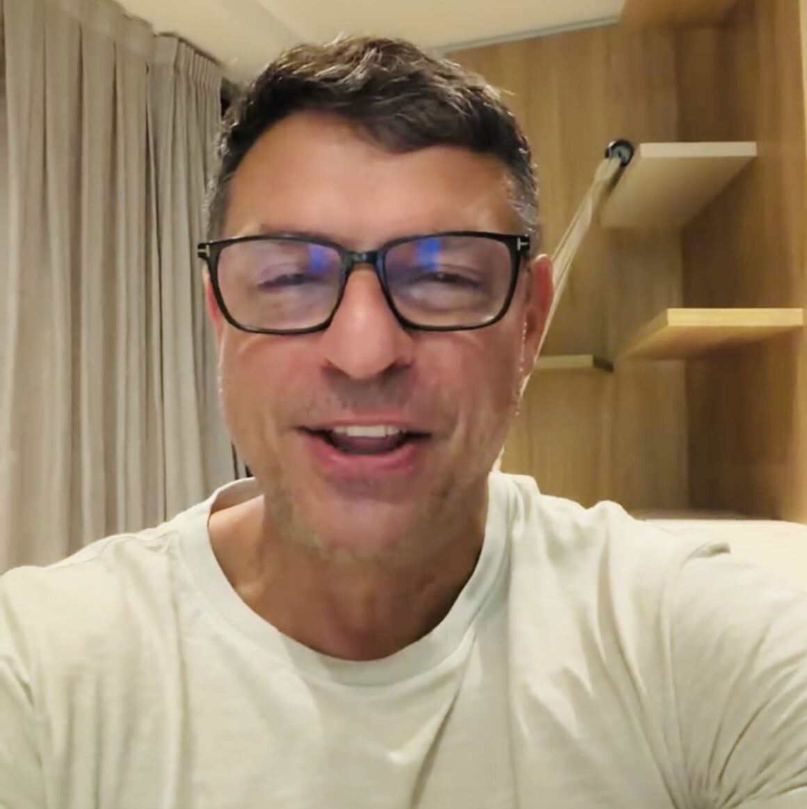 Depois de celebrar vitória em Cabedelo, Vitor Hugo também é alvo da PF